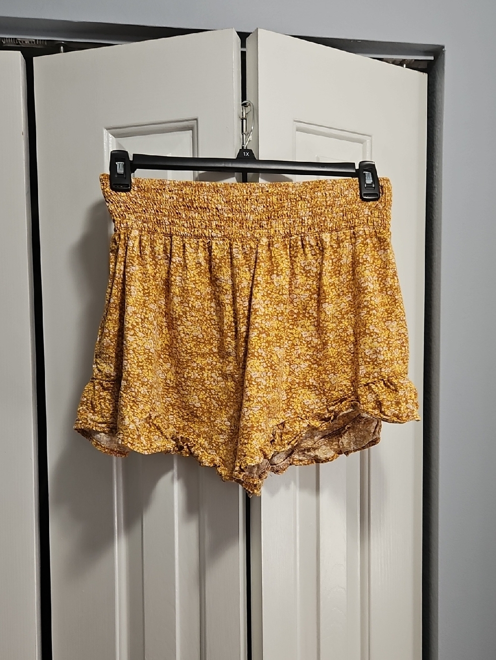 Floral Ruffled Shorts
